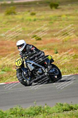 media/Apr-14-2024-Classic Track Day (Sun) [[4353457701]]/Practice/